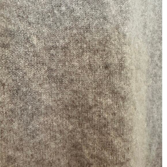 Theory Raglan Classic Crew Neck Soft Cashmere Pullover Sweater Small Minimalist - Picture 8 of 9